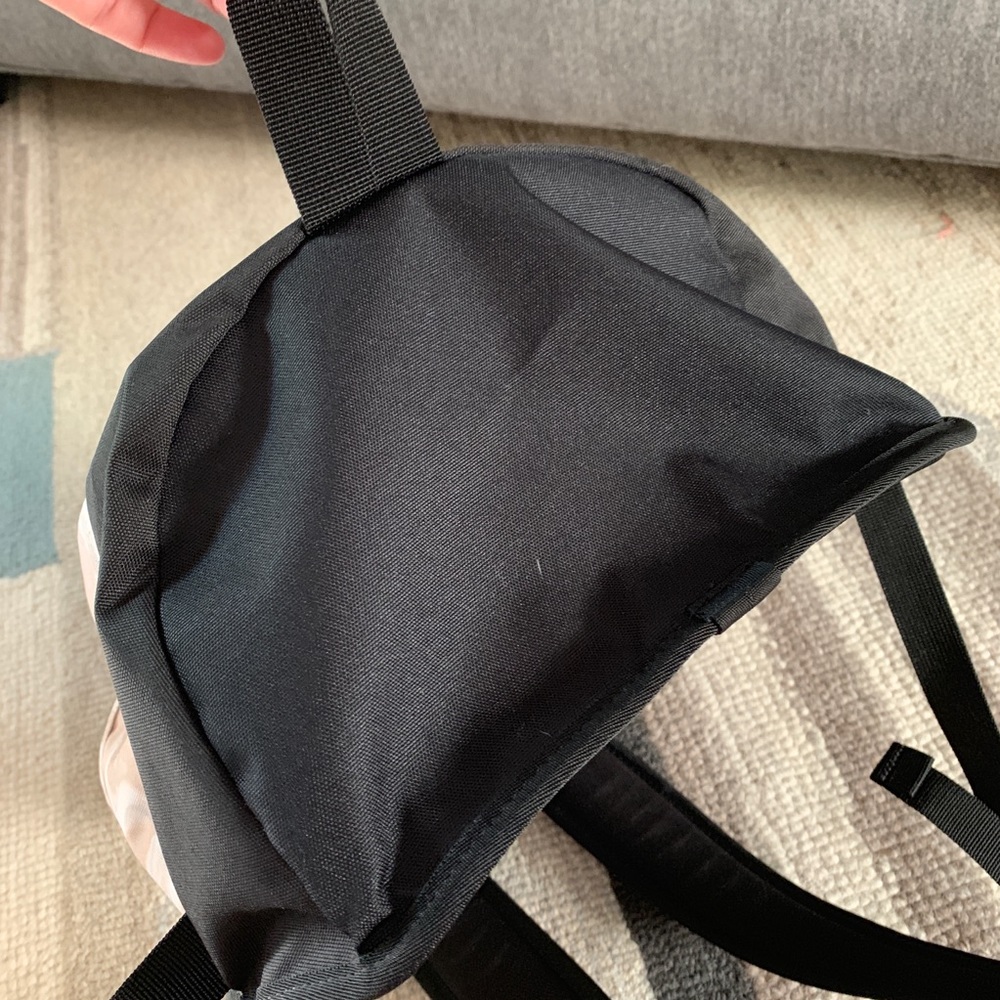 Nike Small Cheyenne Beige Marble Swirl Backpack - Picture 4 of 5
